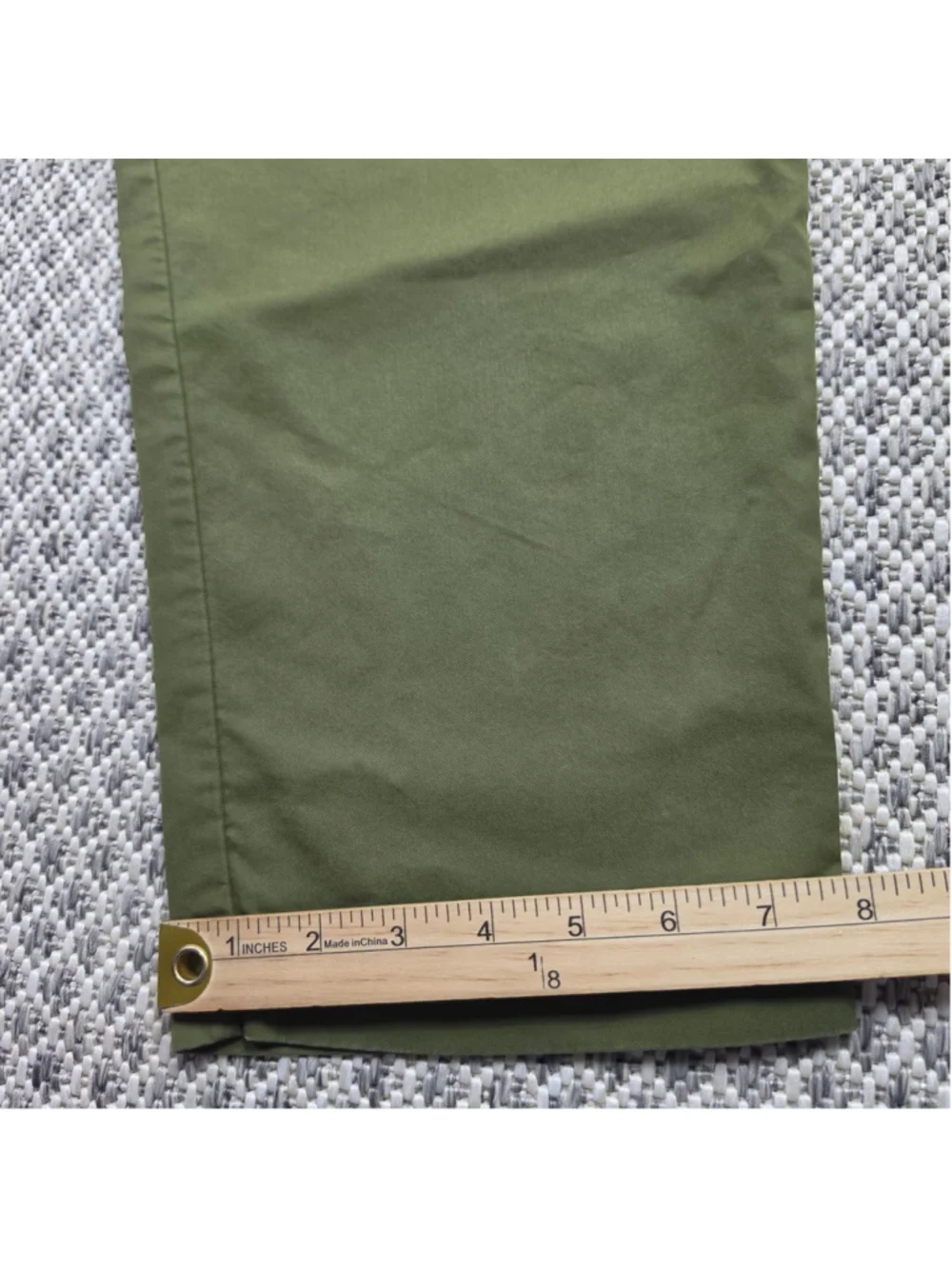 Nike Sportswear Men’s 34 Olive Green Drawstring Zip Pocket Utility Pants